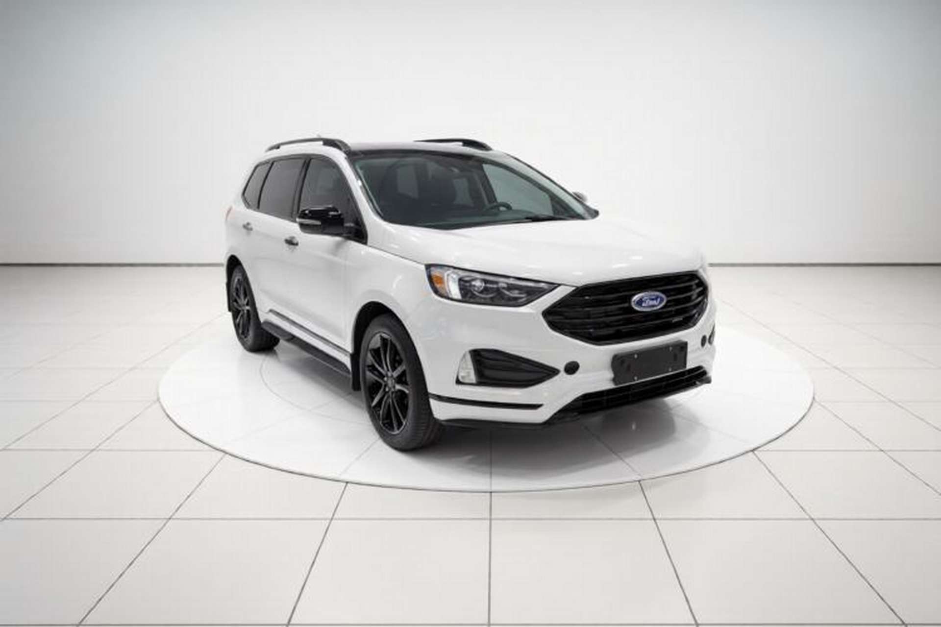 Used Ford Edge 2020 EcoBoost 245 Two-Wheel Drive Titanium 7-Seater Exterior 1