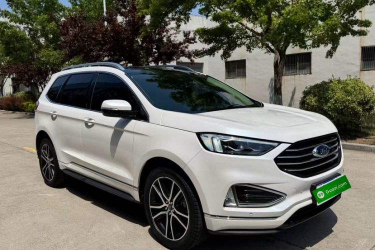 Used Ford Edge 2020 EcoBoost 245 Two-Wheel Drive Titanium 7-Seater Exterior 4