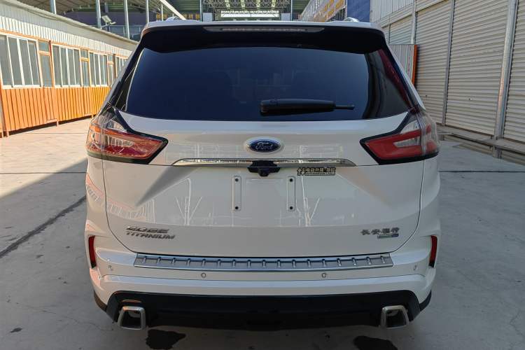 Used Ford Edge 2020 EcoBoost 245 Two-Wheel Drive Titanium 7-Seater Exterior 4