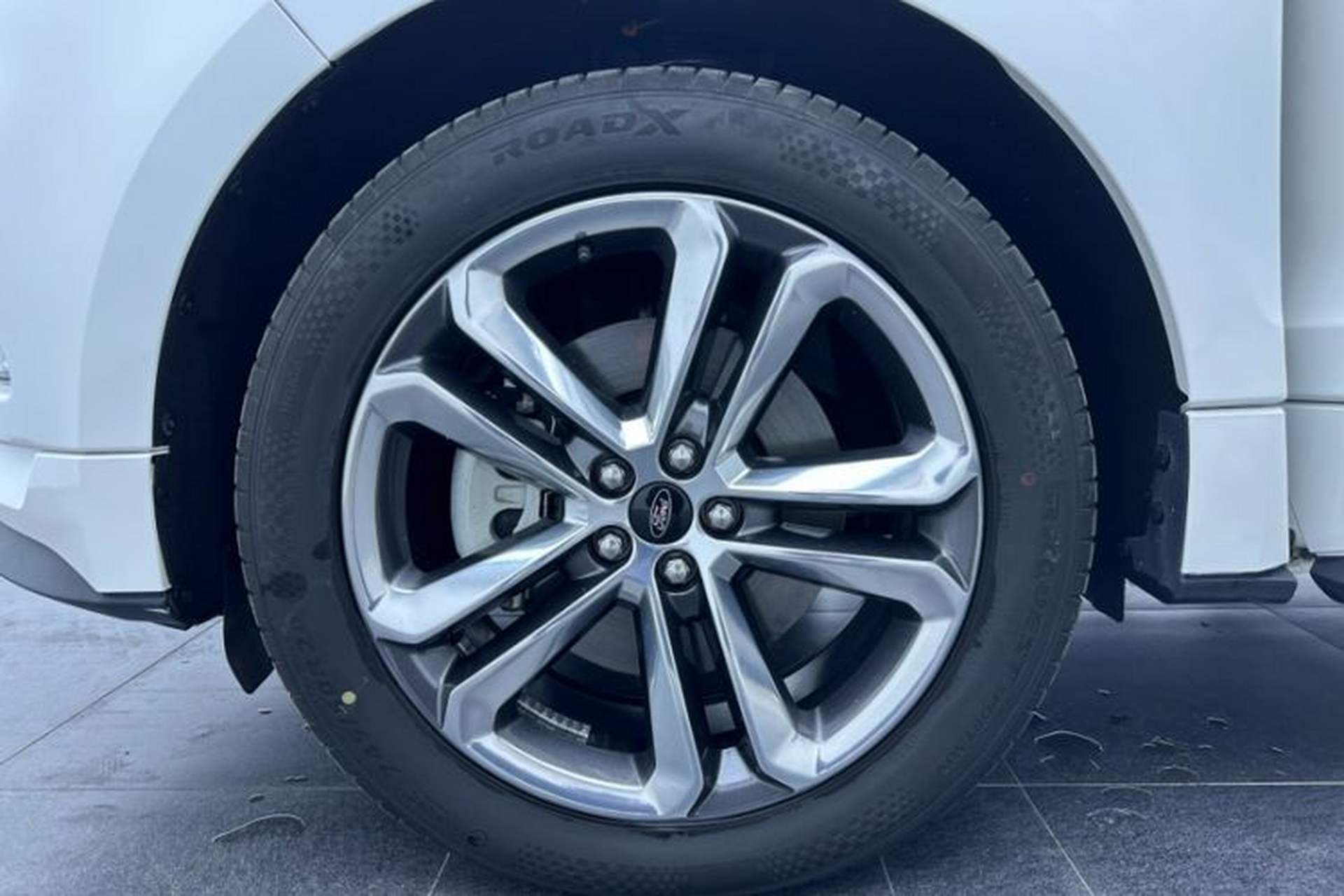 Used Ford Edge 2020 EcoBoost 245 4x4 ST-Line 7-Seater Exterior 6