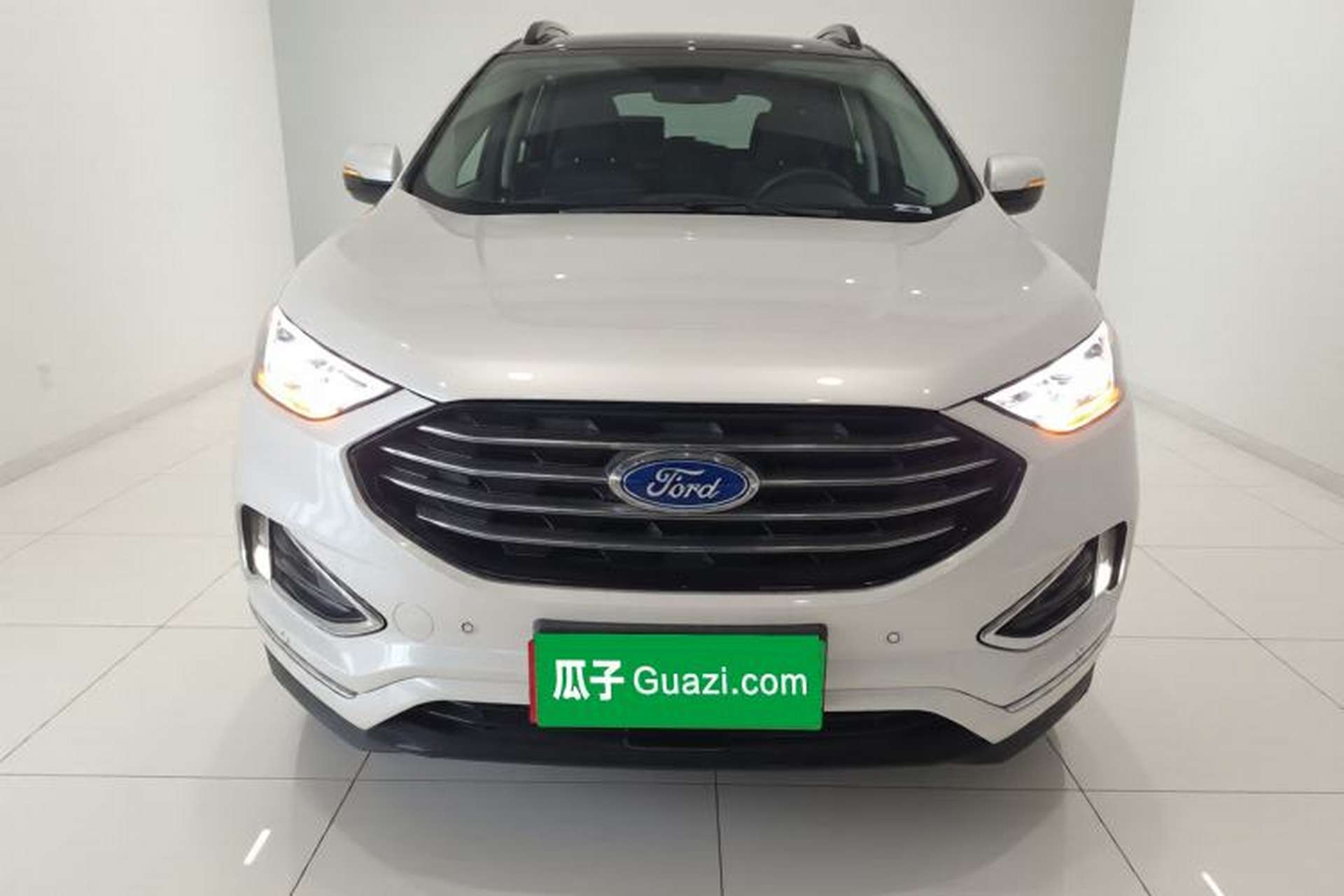 Used Ford Edge 2020 EcoBoost 245 Two-Wheel Drive Titanium 7-Seater Front