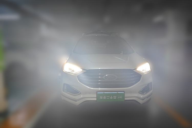 Used Ford Edge 2020 EcoBoost 245 Two-Wheel Drive Titanium 7-Seater Front
