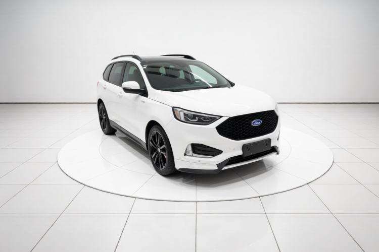 Used Ford Edge 2020 EcoBoost 245 2WD ST-Line 5-seater Front Right 45 Deg