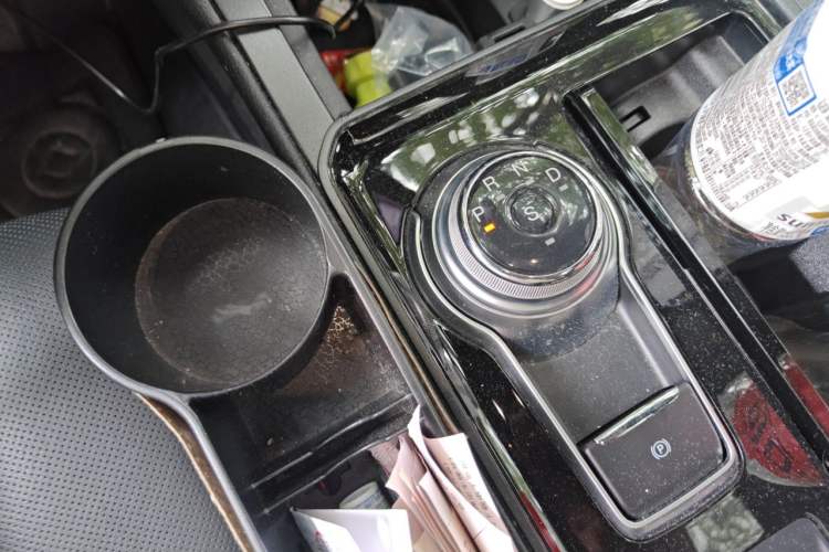 Used Ford Edge 2020 EcoBoost 245 2WD ST-Line 5-seater Gear Lever
