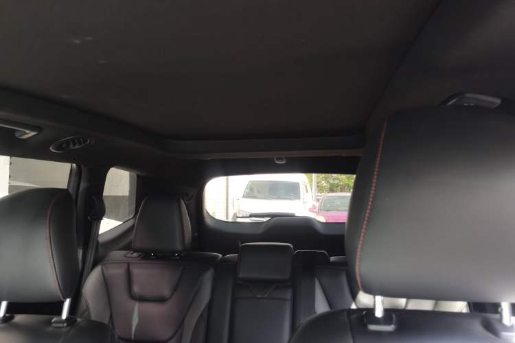 Used Ford Edge 2020 EcoBoost 245 2WD ST-Line 5-seater Headliner