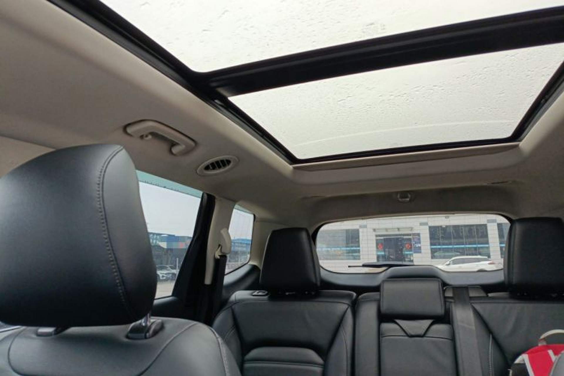 Used Ford Edge 2020 EcoBoost 245 Two-Wheel Drive Titanium 7-Seater Headliner