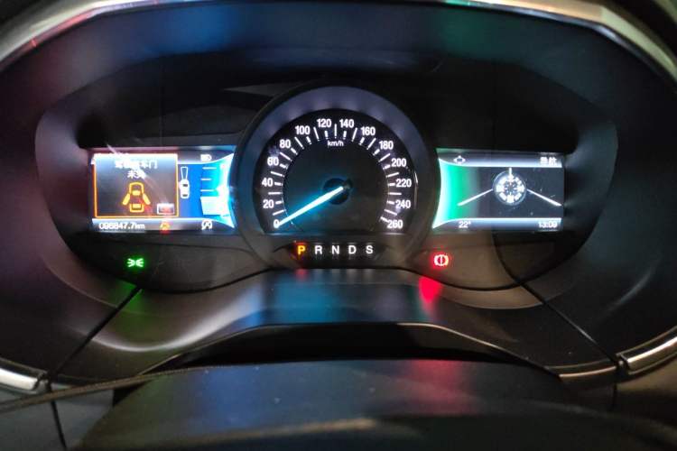 Used Ford Edge 2020 EcoBoost 245 4x4 ST-Line 7-Seater Instrument Cluster