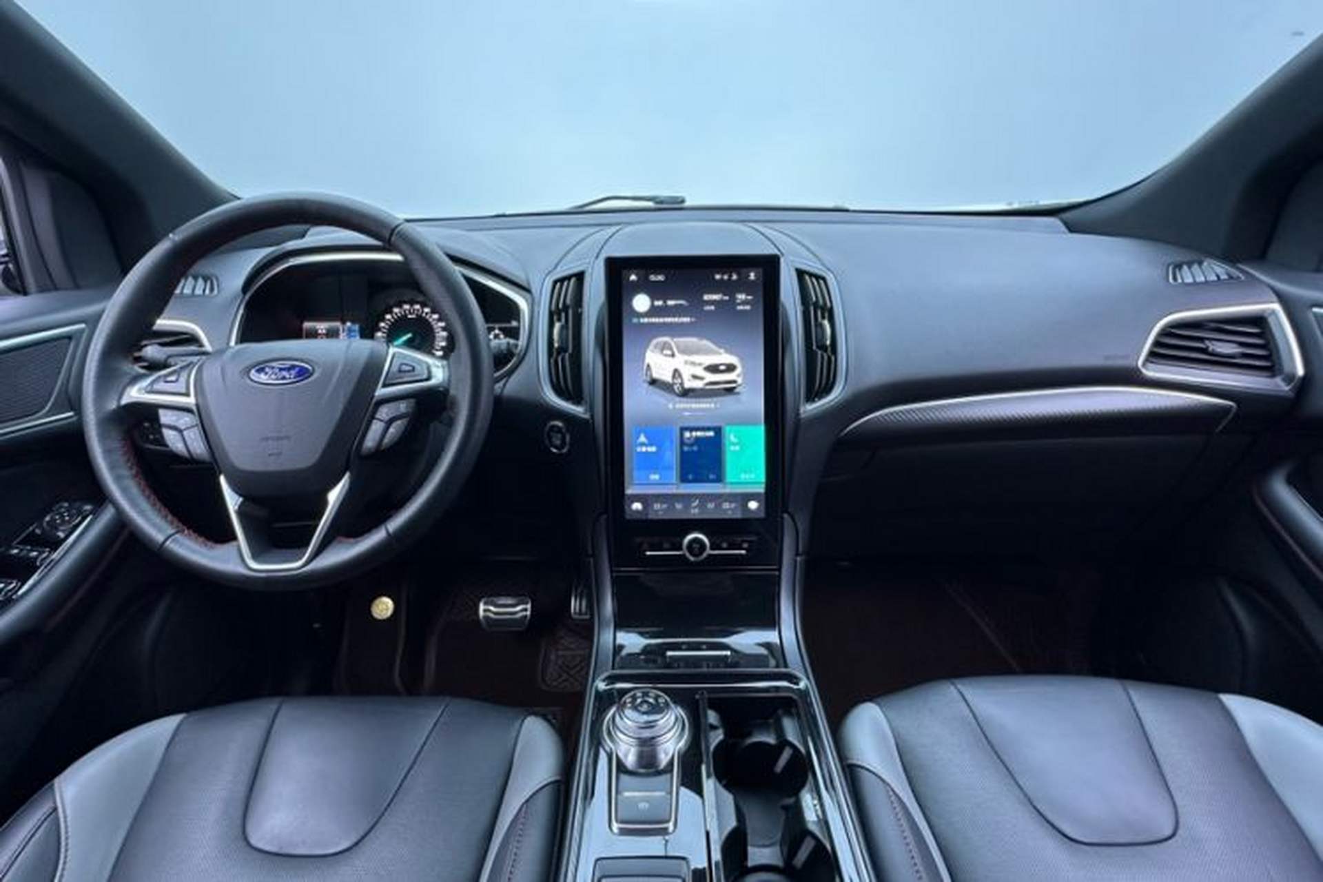 Used Ford Edge 2020 EcoBoost 245 4x4 ST-Line 7-Seater Interior 7