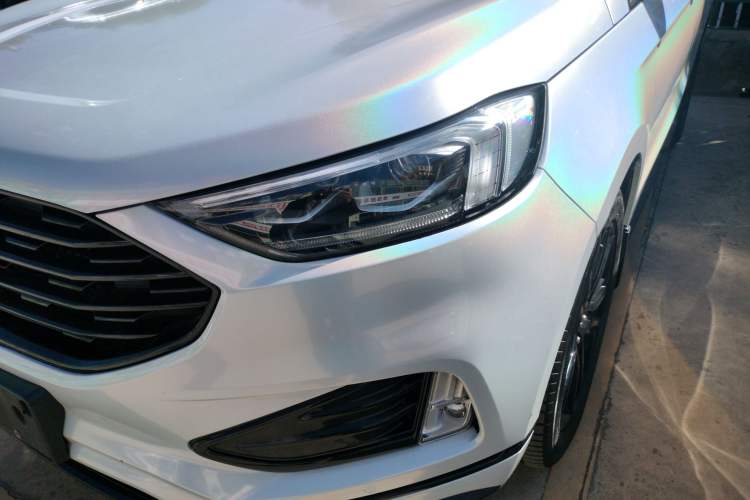 Used Ford Edge 2020 EcoBoost 245 Two-Wheel Drive Titanium 7-Seater Left Front Headlight
