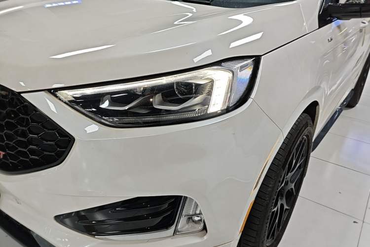 Used Ford Edge 2020 EcoBoost 245 4x4 ST-Line 7-Seater Left Front Headlight