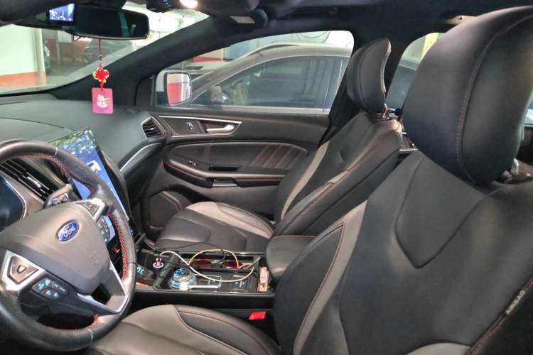 Used Ford Edge 2020 EcoBoost 245 4x4 ST-Line 7-Seater Left Front Seat