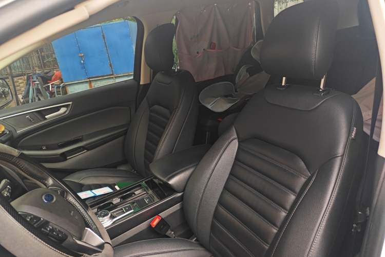 Used Ford Edge 2020 EcoBoost 245 Two-Wheel-Drive Platinum Edition 5 Seats Left Front Seat
