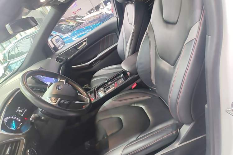 Used Ford Edge 2020 EcoBoost 245 2WD ST-Line 5-seater Left Front Seat