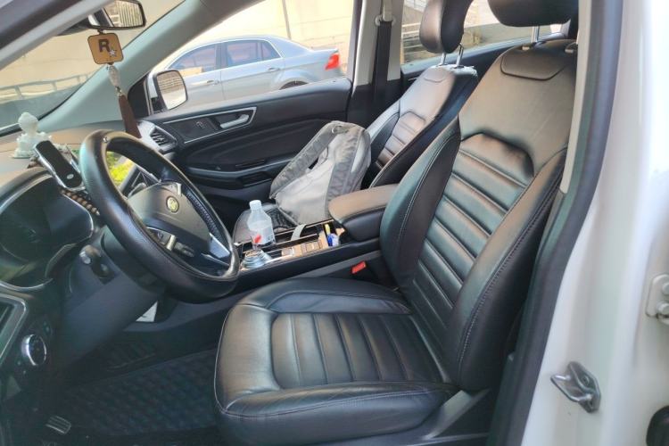 Used Ford Edge 2020 EcoBoost 245 Two-Wheel Drive Titanium 7-Seater Left Front Seat