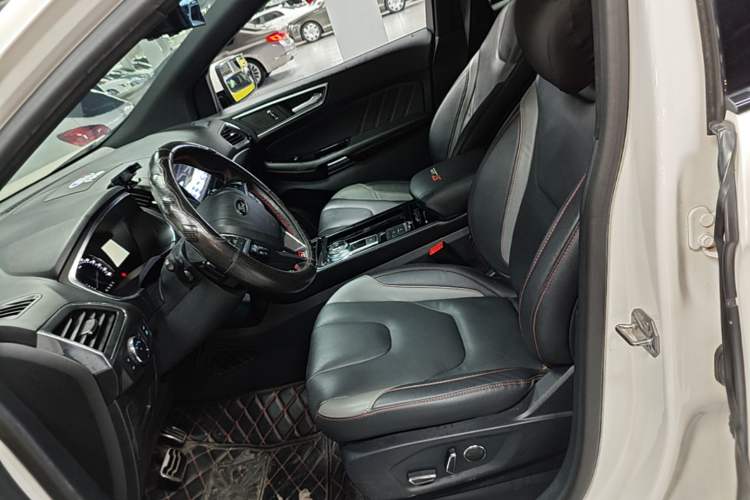Used Ford Edge 2020 EcoBoost 245 4x4 ST-Line 7-Seater Left Front Seat
