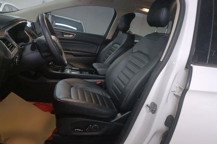 Used Ford Edge 2020 EcoBoost 245 Two-Wheel Drive Titanium 7-Seater Left Front Seat