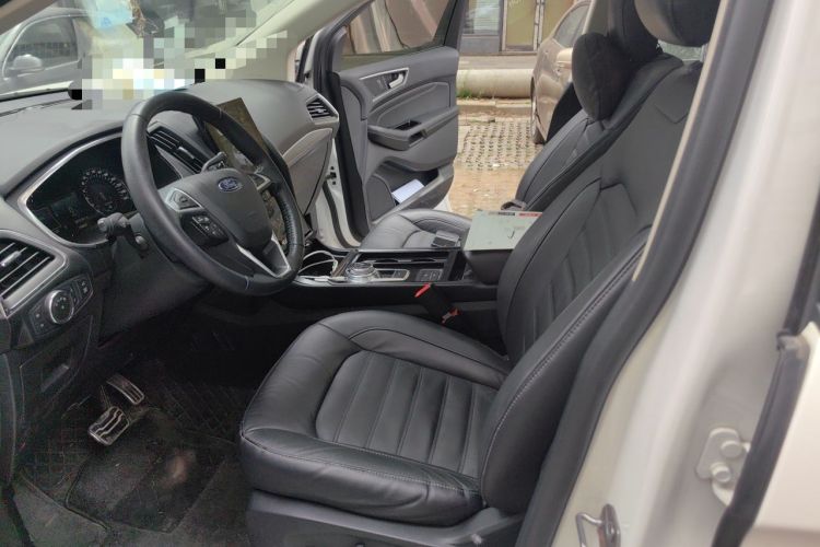 Used Ford Edge 2020 EcoBoost 245 Two-Wheel Drive Titanium 7-Seater Left Front Seat