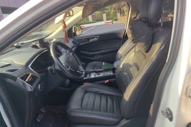 Used Ford Edge 2020 EcoBoost 245 Two-Wheel Drive Titanium 7-Seater Left Front Seat