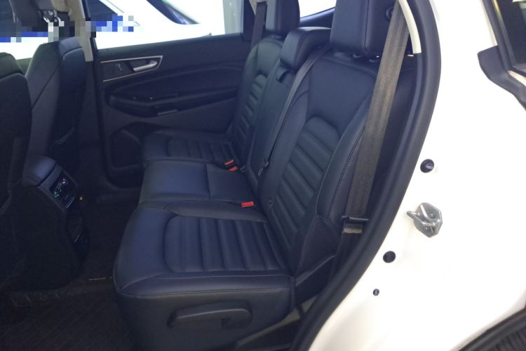 Used Ford Edge 2020 EcoBoost 245 Two-Wheel-Drive Platinum Edition 7-Seater Left Rear Seat