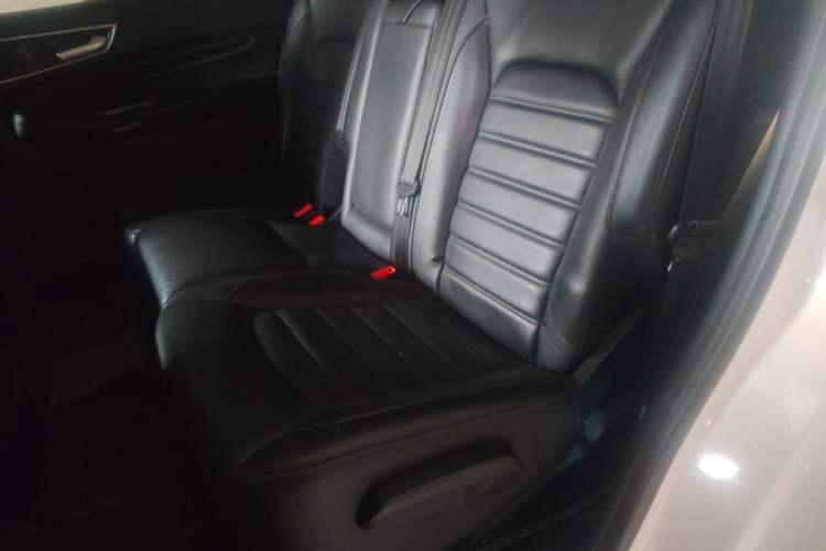 Used Ford Edge 2020 EcoBoost 245 Two-Wheel Drive Titanium 7-Seater Left Rear Seat