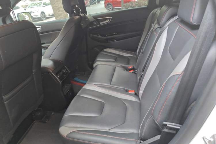 Used Ford Edge 2020 EcoBoost 245 2WD ST-Line 5-seater Left Rear Seat