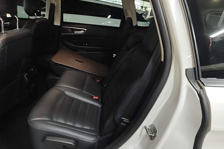 Used Ford Edge 2020 EcoBoost 245 Two-Wheel Drive Titanium 7-Seater Left Rear Seat