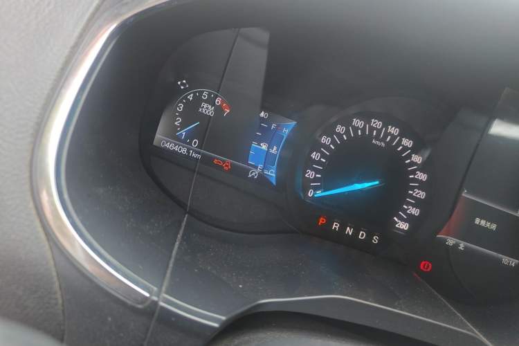 Used Ford Edge 2020 EcoBoost 245 2WD ST-Line 5-seater Odometer Close Up