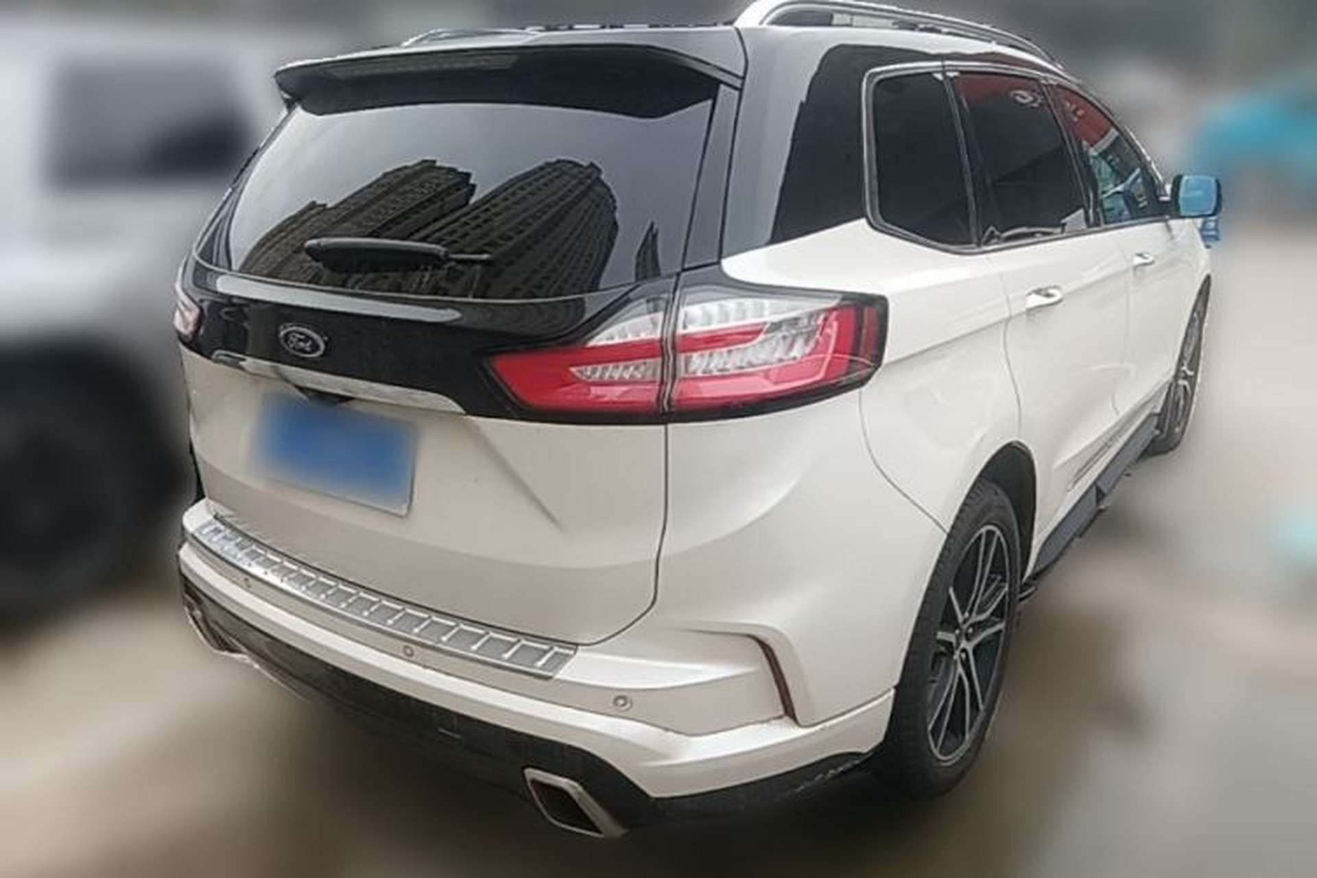 Used Ford Edge 2020 EcoBoost 245 Two-Wheel Drive Titanium 7-Seater Rear Right 45 Deg