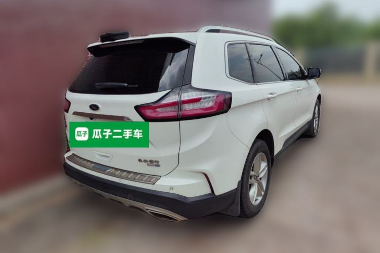Used Ford Edge 2020 EcoBoost 245 Two-Wheel-Drive Titanium 5-Seater Rear Right 45 Deg