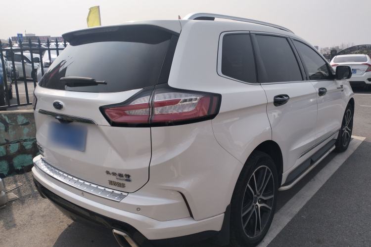 Used Ford Edge 2020 EcoBoost 245 Two-Wheel Drive Titanium 7-Seater Rear Right 45 Deg