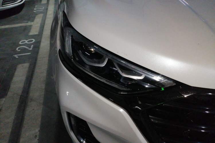 Used Ford Edge 2020 EcoBoost 245 4x4 ST-Line 7-Seater Right Front Headlight