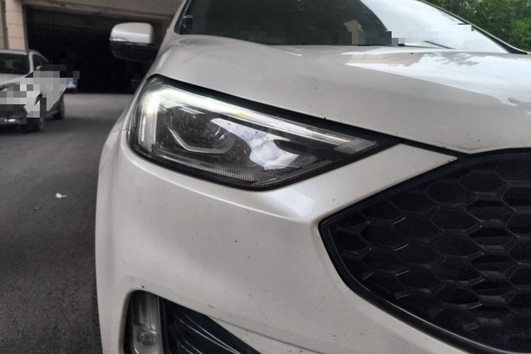 Used Ford Edge 2020 EcoBoost 245 4x4 ST-Line 7-Seater Right Front Headlight
