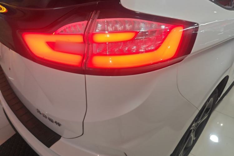 Used Ford Edge 2020 EcoBoost 245 2WD ST-Line 5-seater Right Rear Taillight