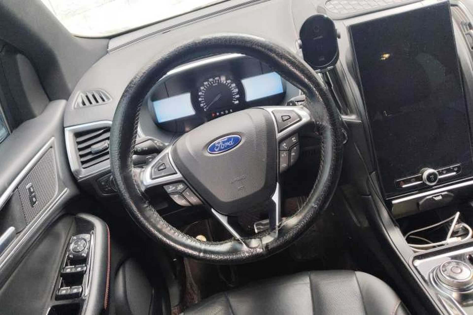 Used Ford Edge 2020 EcoBoost 245 4x4 ST-Line 7-Seater Steering Wheel