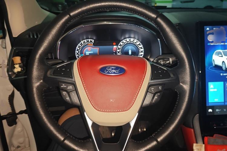 Used Ford Edge 2020 EcoBoost 245 Two-Wheel Drive Titanium 7-Seater Steering Wheel