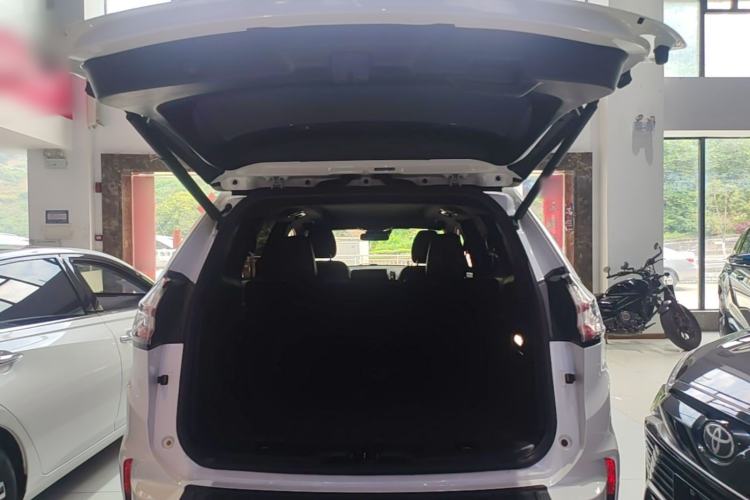 Used Ford Edge 2020 EcoBoost 245 2WD ST-Line 5-seater Trunk