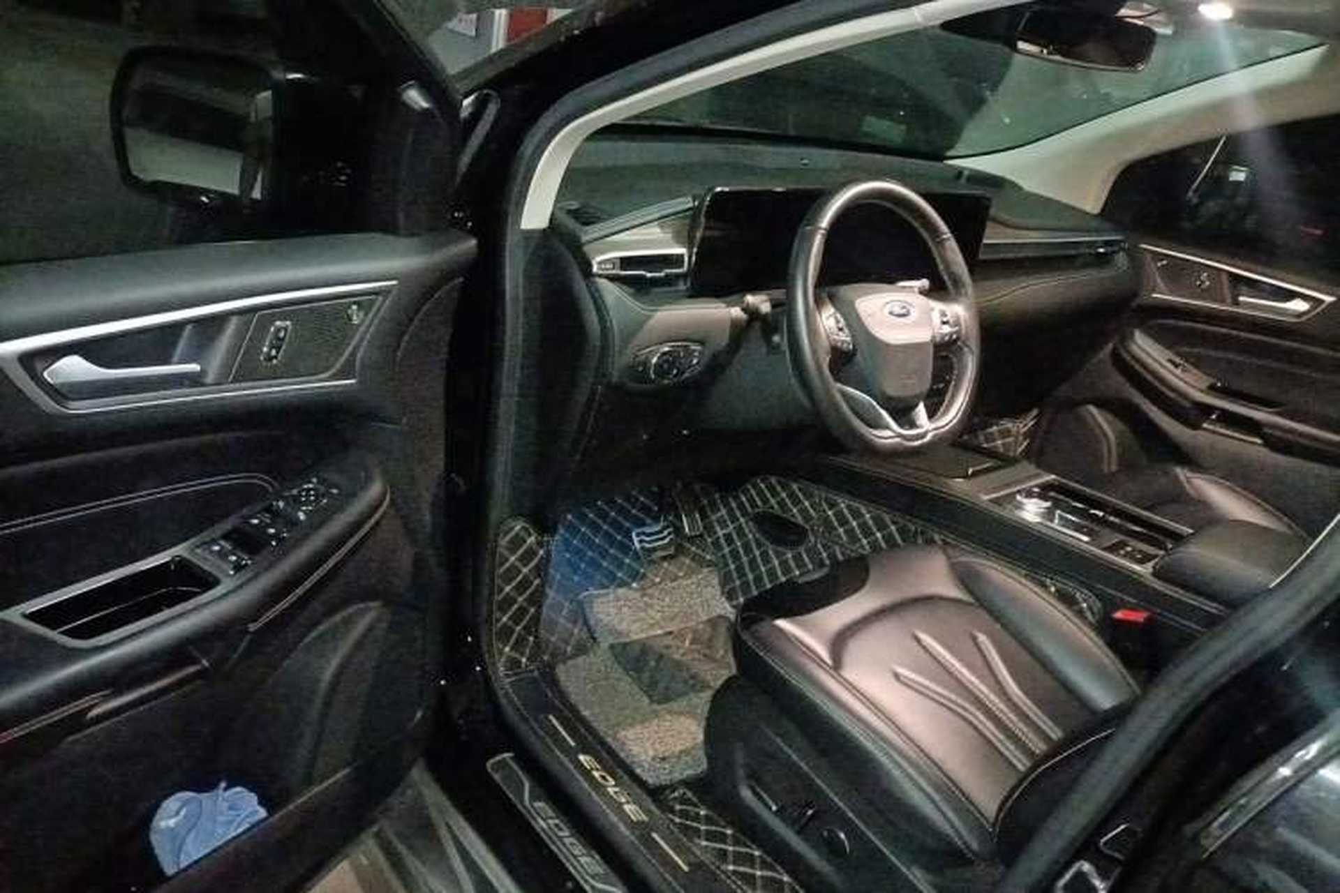 Used Ford Edge 2021 Facelifted PLUS EcoBoost 245 Two-Wheel Drive XLT 7-Seater Driver Seat