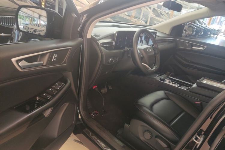 Used Ford Edge 2021 PLUS EcoBoost 245 Two-Wheel-Drive Elite 5-Seater Driver Seat