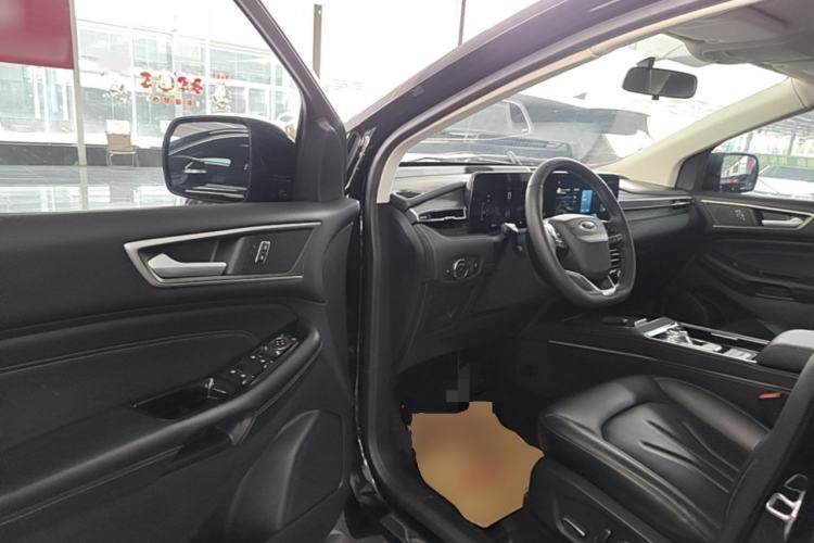 Used Ford Edge 2021 PLUS EcoBoost 245 Two-Wheel-Drive Platinum Edition 5 Seats Driver Seat