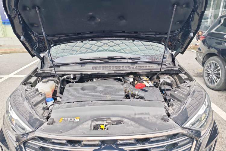 Used Ford Edge 2021 PLUS EcoBoost 245 Four-Wheel Drive Titanium Edition 7-Seater Engine Bay
