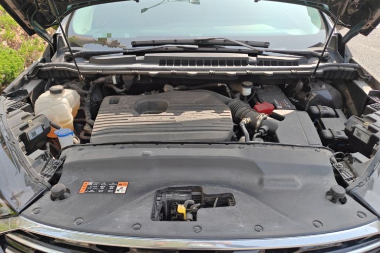 Used Ford Edge 2021 PLUS EcoBoost 245 Two-Wheel-Drive Platinum Edition 5 Seats Engine Bay