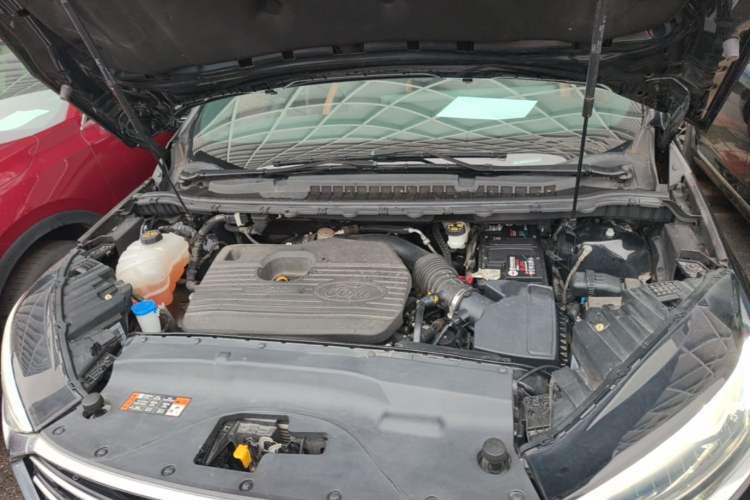 Used Ford Edge 2021 PLUS EcoBoost 245 Four-Wheel Drive Titanium Edition 7-Seater Engine Bay