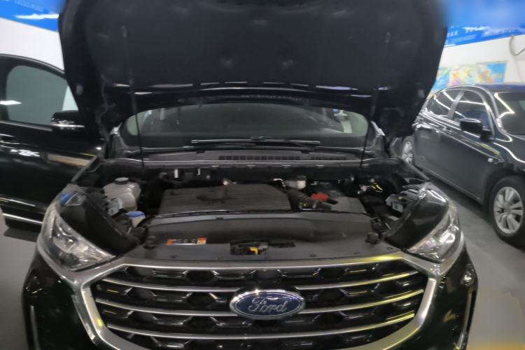 Used Ford Edge 2021 Facelifted PLUS EcoBoost 245 Two-Wheel Drive XLT 7-Seater Engine Bay