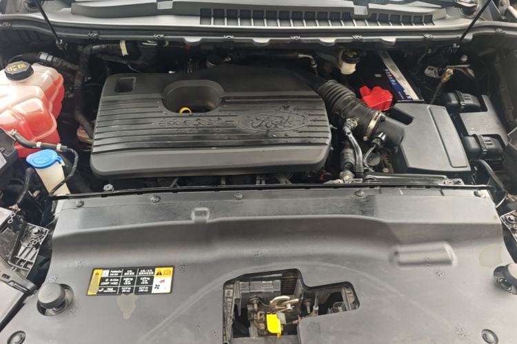 Used Ford Edge 2021 PLUS EcoBoost 245 Two-Wheel-Drive Platinum Edition 5 Seats Engine Bay