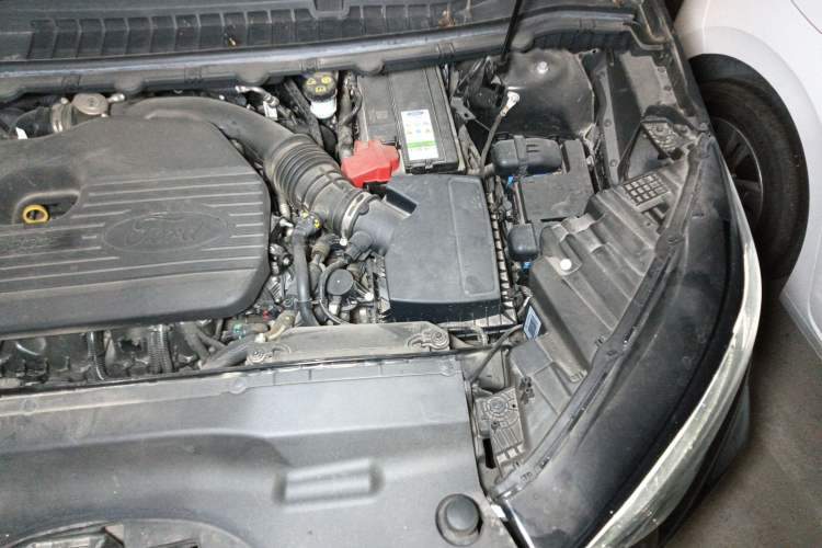 Used Ford Edge 2021 PLUS EcoBoost 245 Four-Wheel Drive Titanium Edition 7-Seater Engine Bay Left