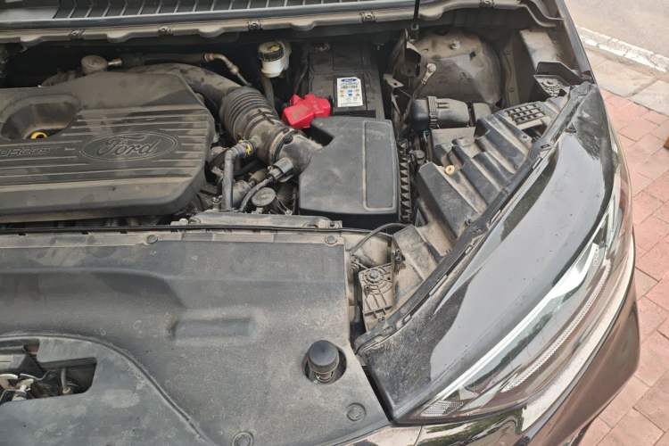Used Ford Edge 2021 PLUS EcoBoost 245 Four-Wheel Drive Titanium Edition 7-Seater Engine Bay Left