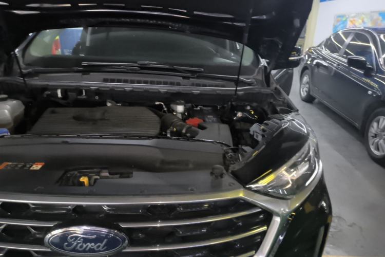 Used Ford Edge 2021 Facelifted PLUS EcoBoost 245 Two-Wheel Drive XLT 7-Seater Engine Bay Left