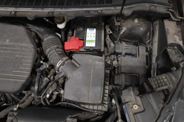 Used Ford Edge 2021 PLUS EcoBoost 245 Two-Wheel-Drive Titanium 7-Seater Engine Bay Left