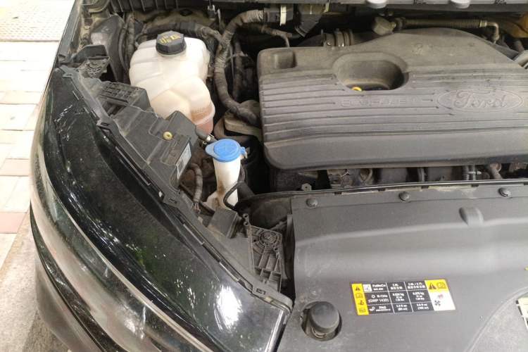 Used Ford Edge 2021 PLUS EcoBoost 245 4x4 ST-Line 7-Seater Engine Bay Right