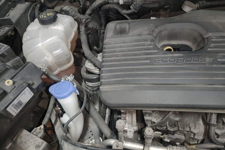 Used Ford Edge 2021 Facelifted PLUS EcoBoost 245 Two-Wheel Drive XLT 7-Seater Engine Bay Right